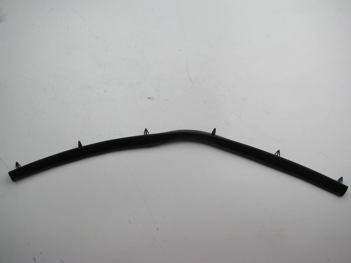 New OEM Hood Seal Front For 14-15 Kia Soul 86435B2000