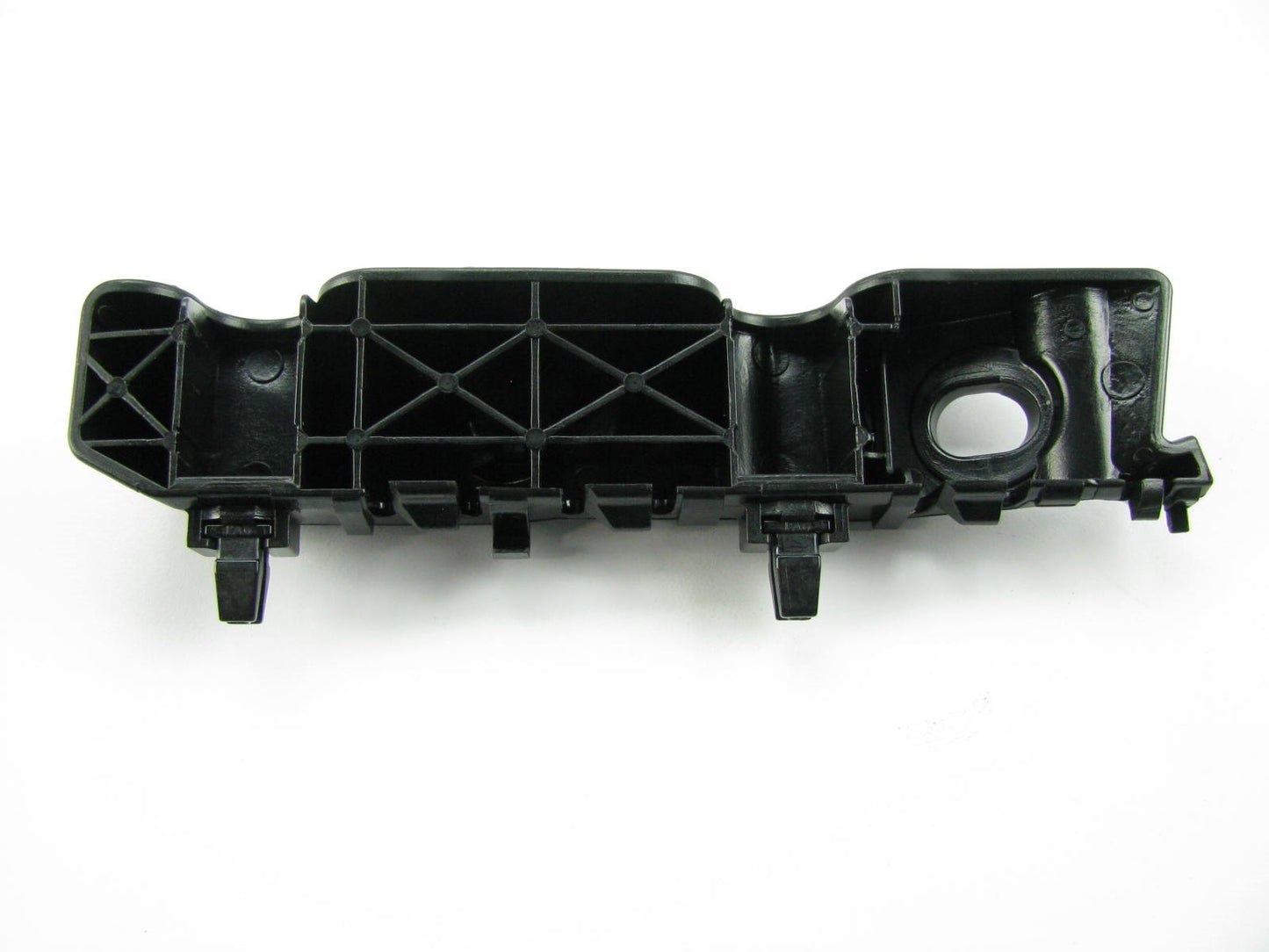 New OEM Front Bumper Left Side Retainer Bracket For 10-13 Kia Forte 865131M000