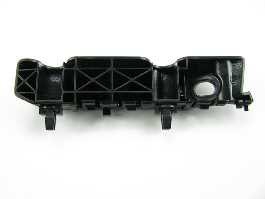 New OEM Front Bumper Left Side Retainer Bracket For 10-13 Kia Forte 865131M000