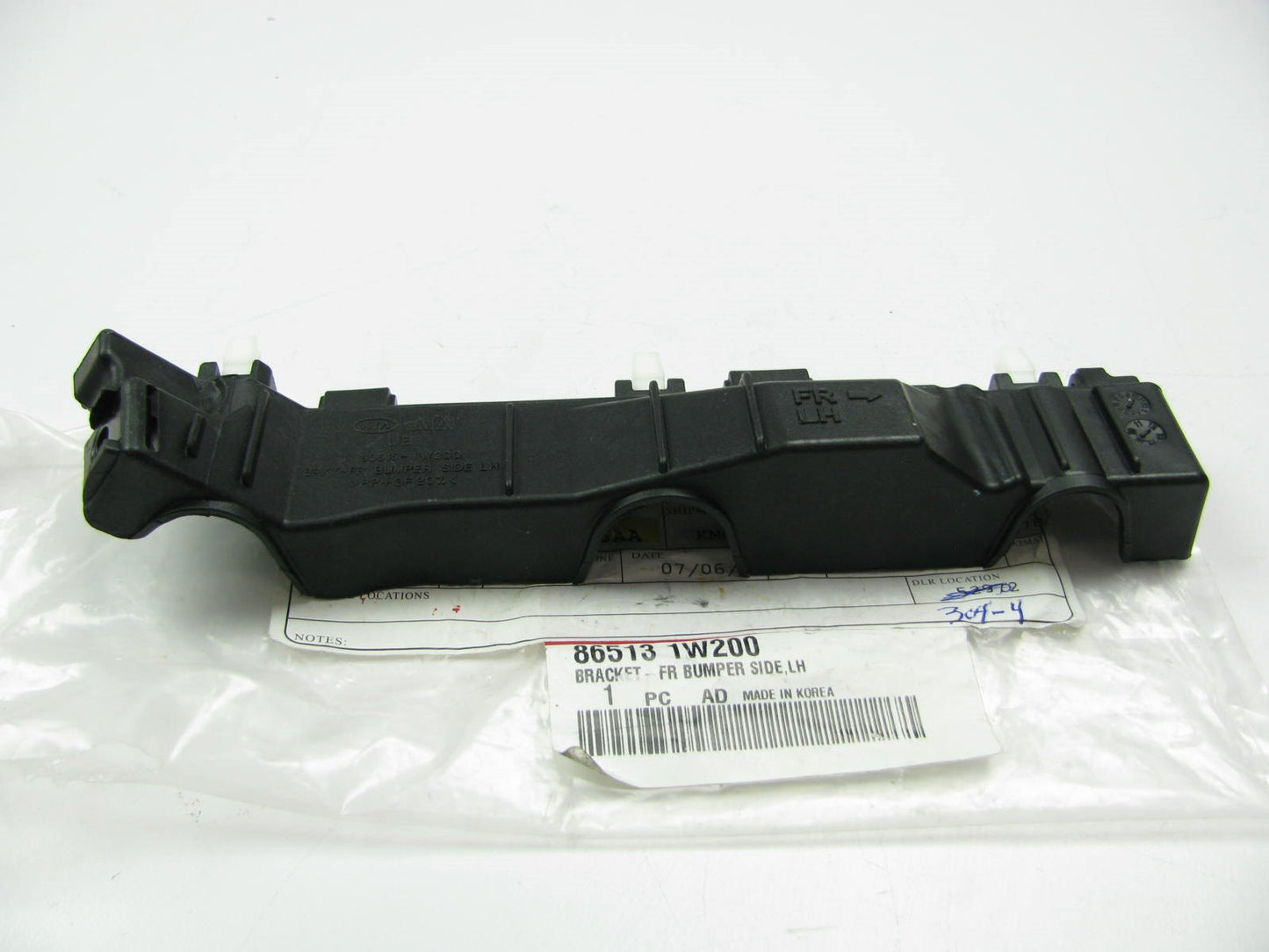 New Front Bumper Left Driver Side Support Bracket OEM For 2012-2017 Kia Rio