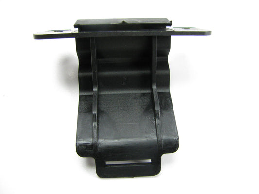 Front Bumper Left Side Bracket Clip OEM For 2004-2006 Kia Amanti 865133F000