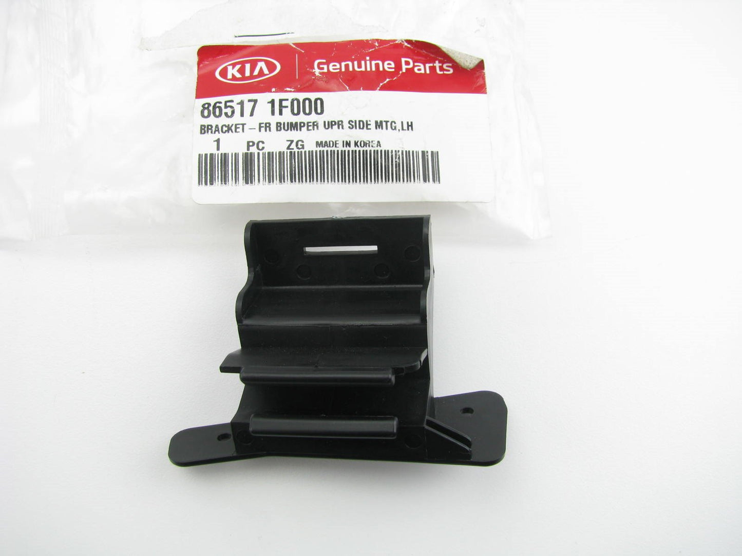 NEW - OEM 865171F000 Front Left Upper Bumper Mounting Bracket For 05-10 Sportage