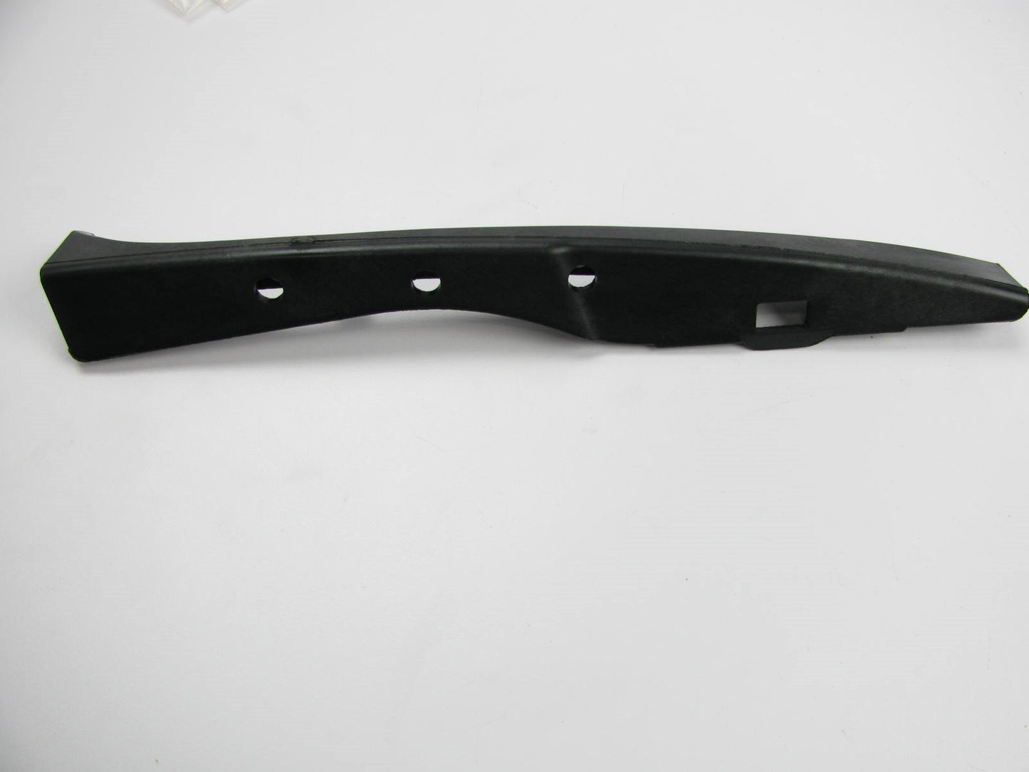 New OEM Front Bumper Side Bracket Left Driver For 2007-09 Kia Spectra 865172F500