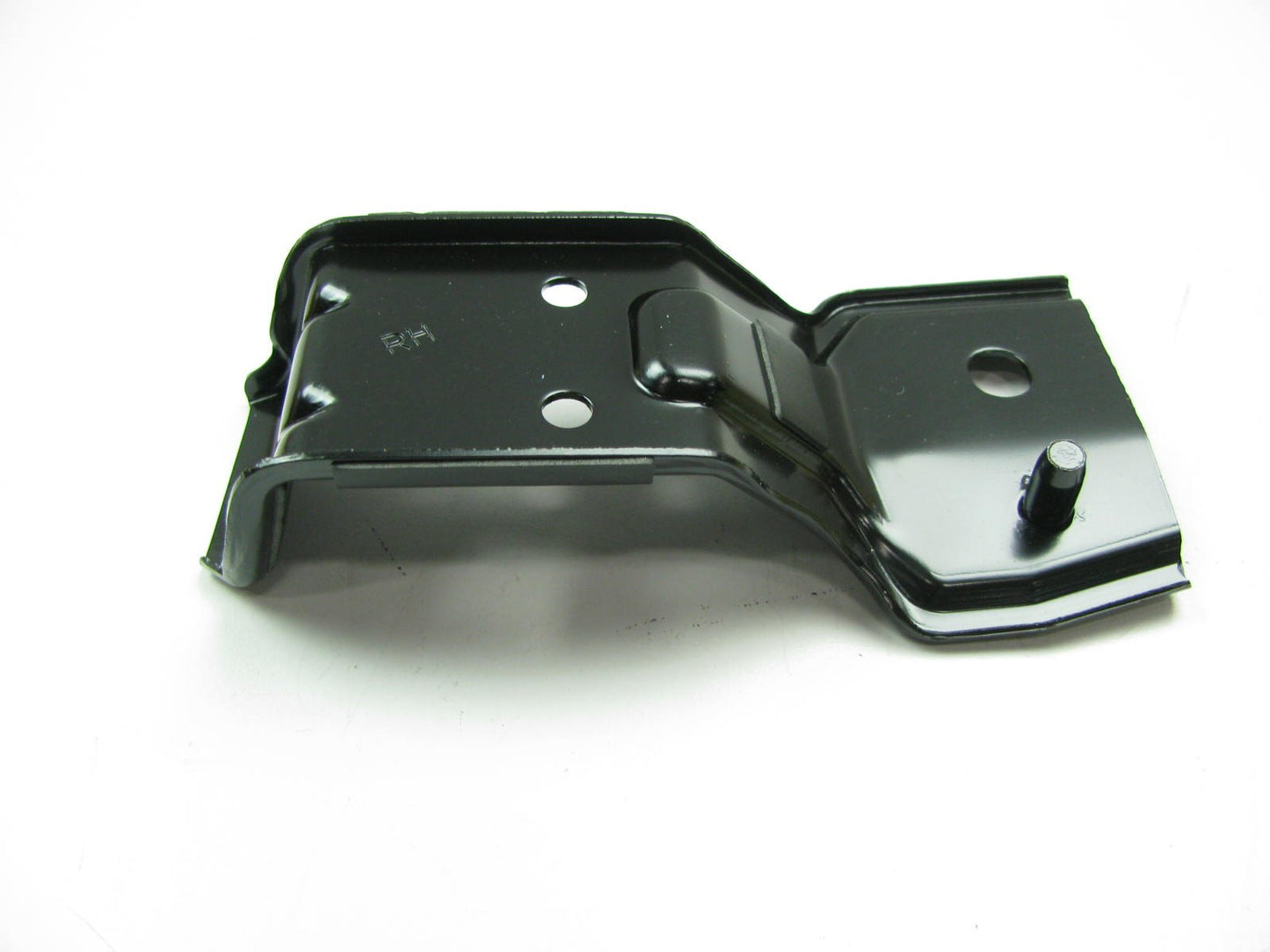 Front Bumper Right Hand (Passengers Side) Support Bracket OEM For 12-13 Sorento