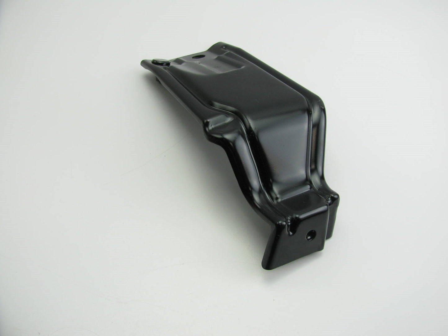New OEM Front Bumper Side Bracket Right Passenger For 14-15 Sorento 865181U700