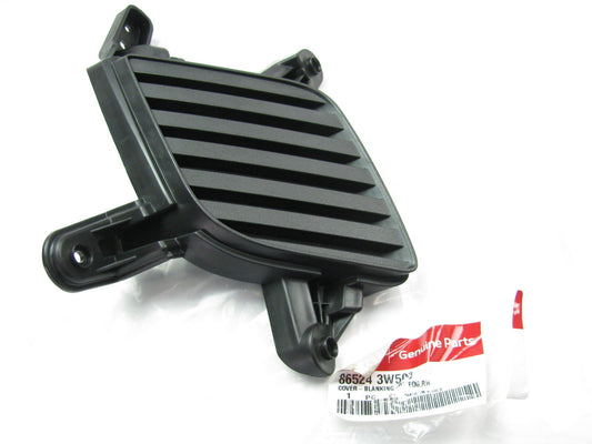 Front Right (Passengers Side Front) Blank Grille Cover Plate OEM For 14-16 Soul