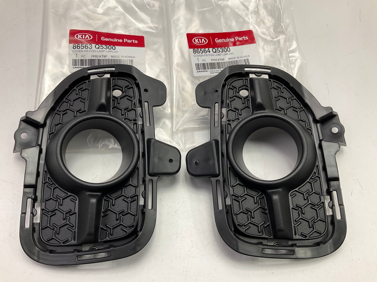 NEW Fog Light Fog Lamp Trim Bezels, Left + Right, OEM For 2021-2023 Kia Seltos