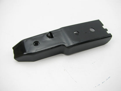 NEW - OEM Front Left Upper Center Bumper Cover Side Bracket For 2012-13 Kia Soul