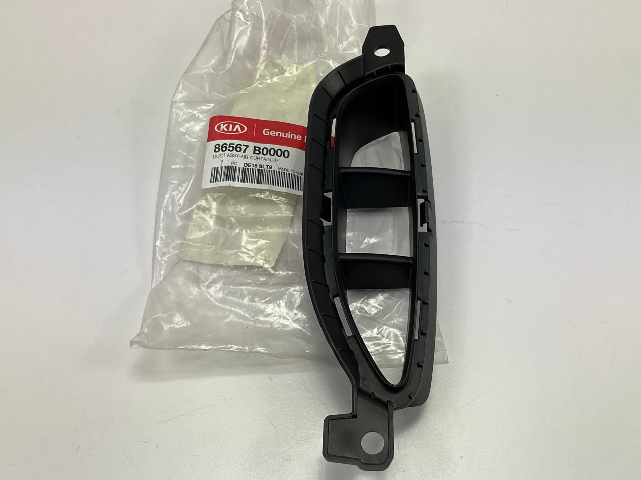 NEW Front Bumper Grille Air Duct Left Driver Side OEM For 17-18 Forte 86567B0000
