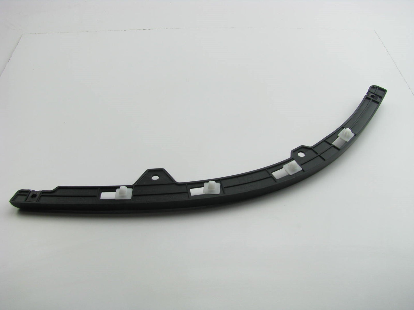 Front Bumper Left Drivers Side Corner Deflector Moulding OEM For 07-09 Spectra