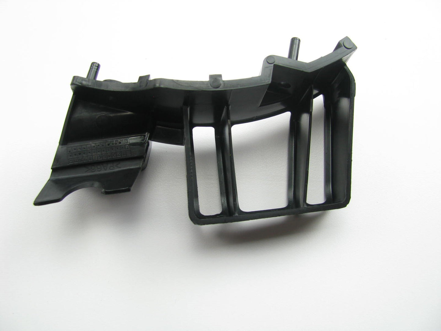 FRONT Bumper Cover Reinforcement Beam Bracket Right Passengers OEM For 06-09 Rio