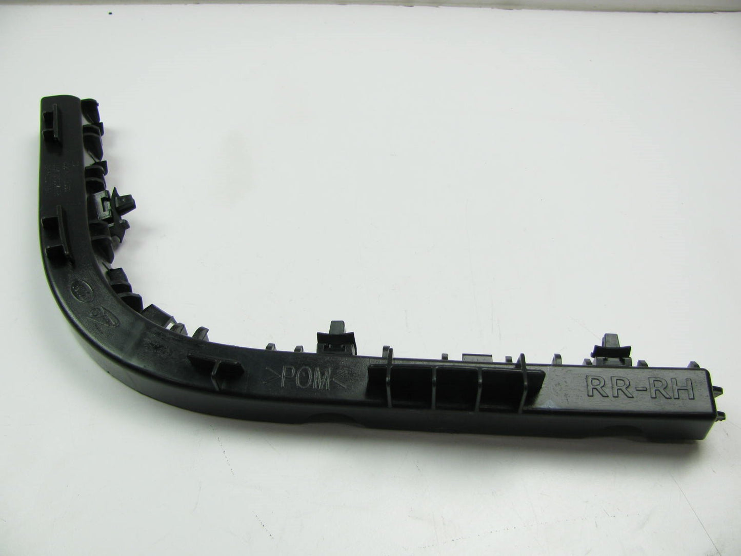 REAR Right Bumper Cover Support Bracket OEM For 2010-2013 Kia Forte 866141M000