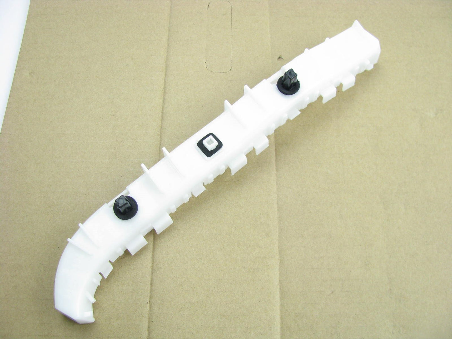 New Rear Right Side Bumper Cover Bracket For 10-13 Kia Forte Koup 866141M300