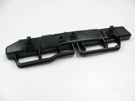 Rear Bumper Side Retainer Mounting Bracket OEM For 11-13 Kia Forte 866141M500