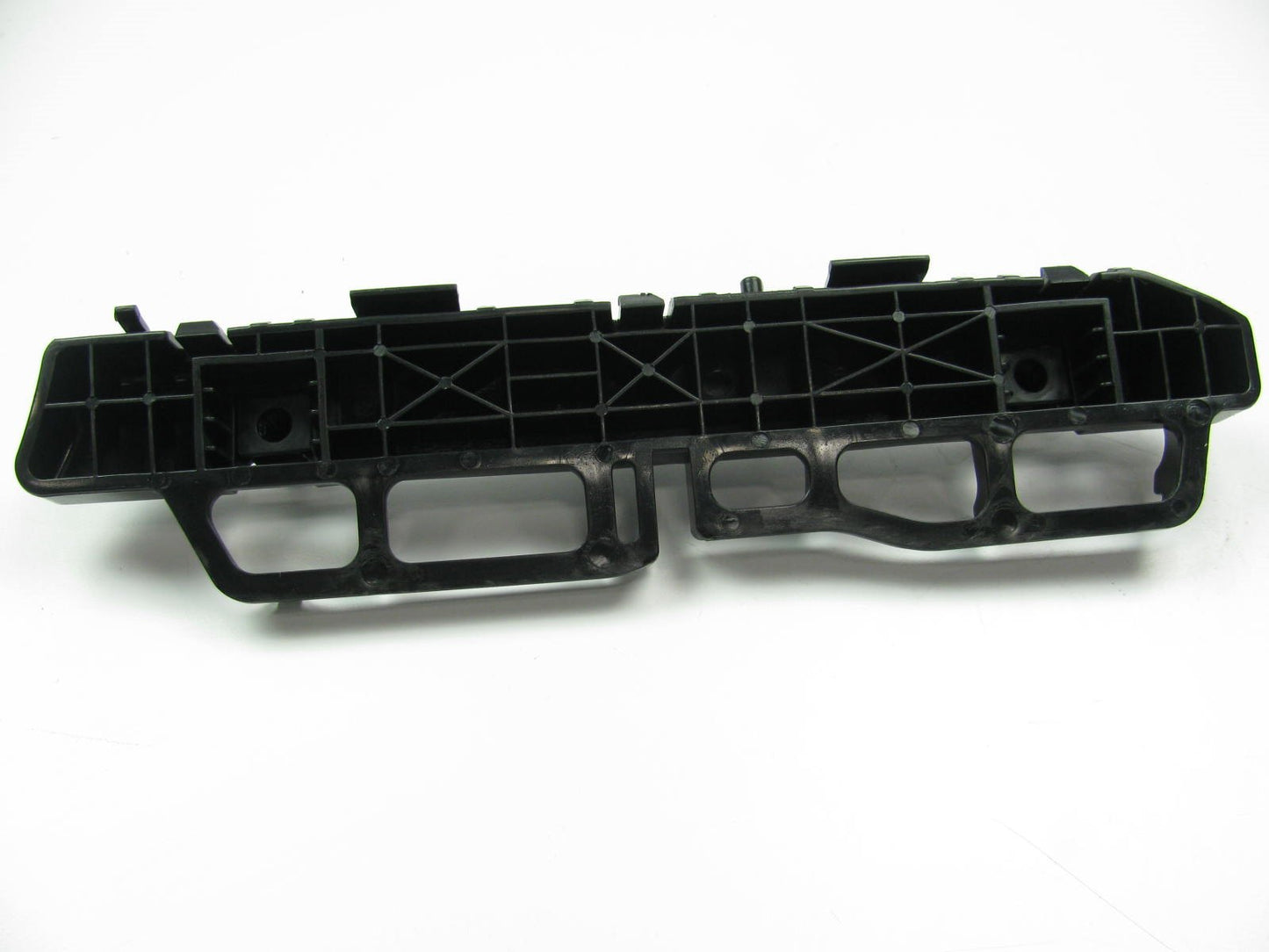 Rear Bumper Side Retainer Mounting Bracket OEM For 11-13 Kia Forte 866141M500