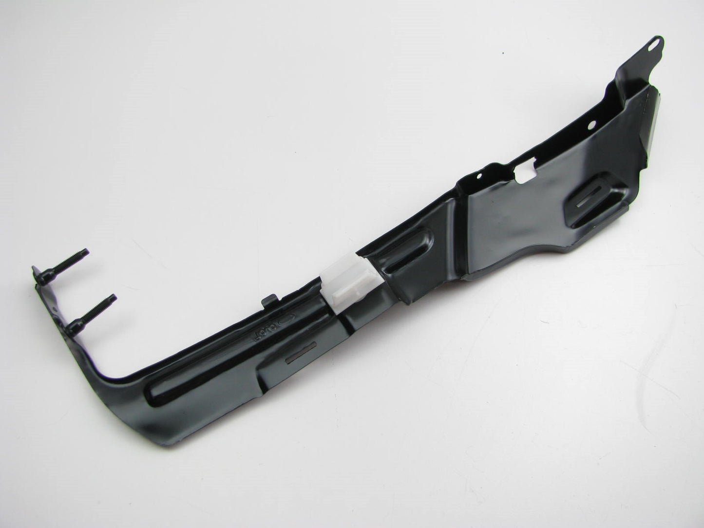 New Rear Bumper Cover Left Side Mounting Bracket For 03-06 Kia Sorento