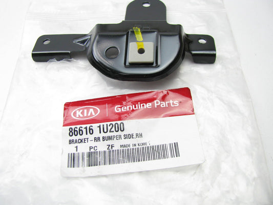 New OEM Rear Bumper Right Side Mounting Bracket For 10-12 Sorento 866161U200