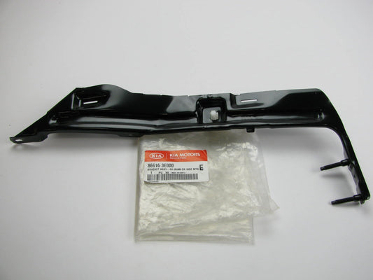 Rear Bumper Cover Reinforcement Bracket Right Passengers OEM For 03-06 Sorento
