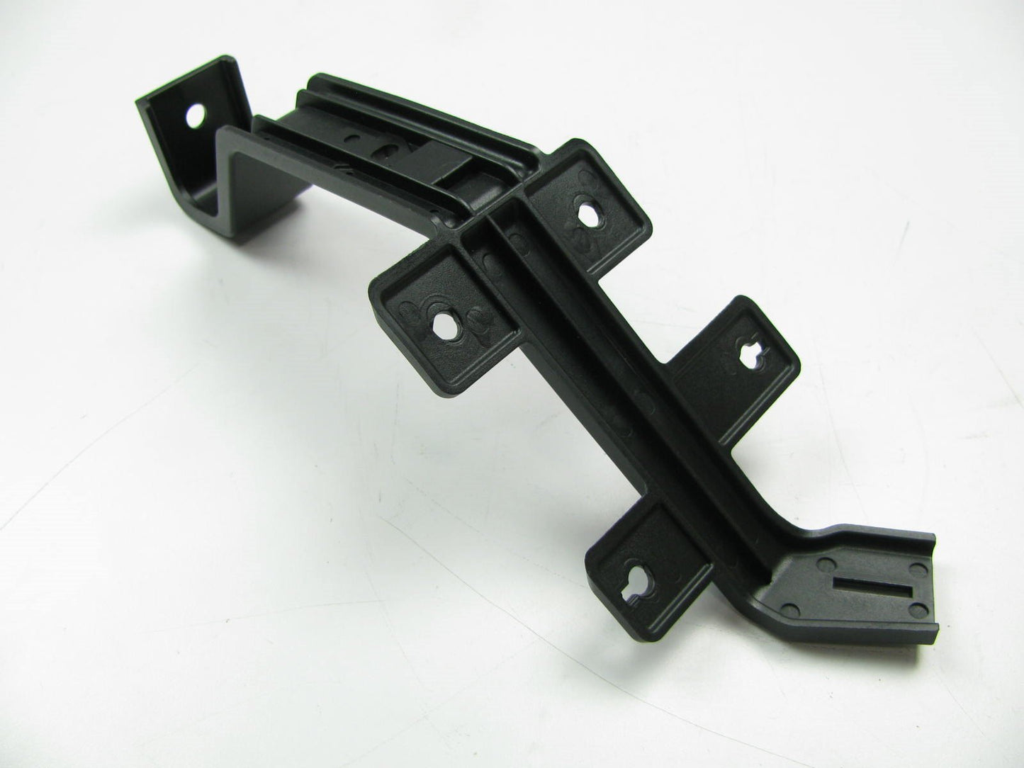 Rear Bumper LEFT Impact Bar Lower Mounting Bracket OEM For 2011-16 Kia Sportage