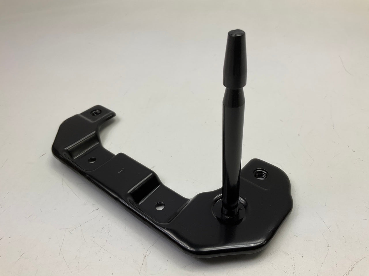 NEW Rear Bumper Impact Bar Bracket, Left Outer OEM For 17-19 Kia Soul 86641B2510