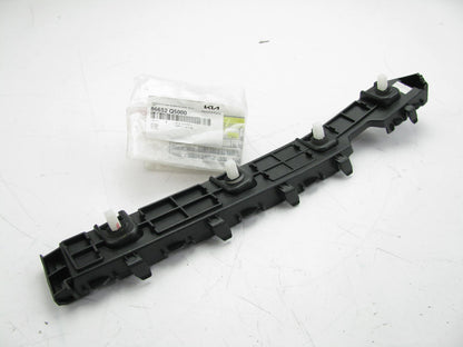 Rear Bumper, Right Passengers Side Retainer Bracket OEM For 2020-2023 Kia Seltos