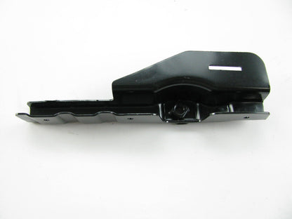 New REAR Bumper RIGHT Side Support Rail Bracket OEM For 2010-2011 Rio 866561G600