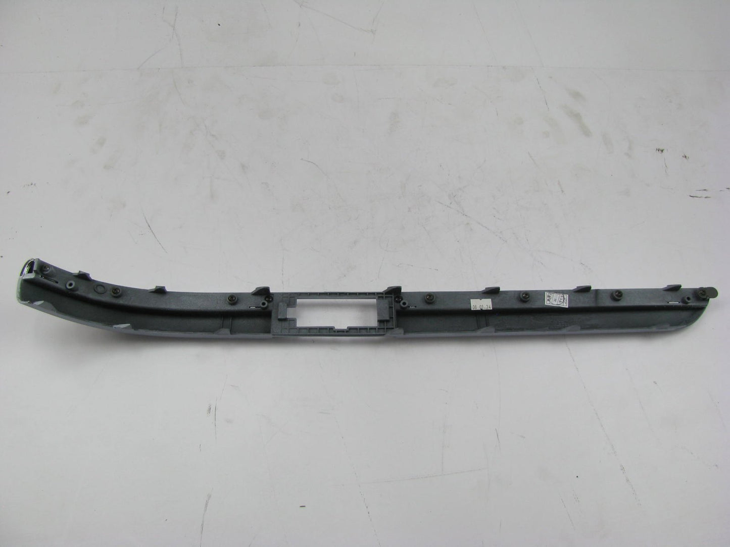 New OEM Rear Bumper Right Side Moulding Trim For 2006 Amanti 866723F550Z8