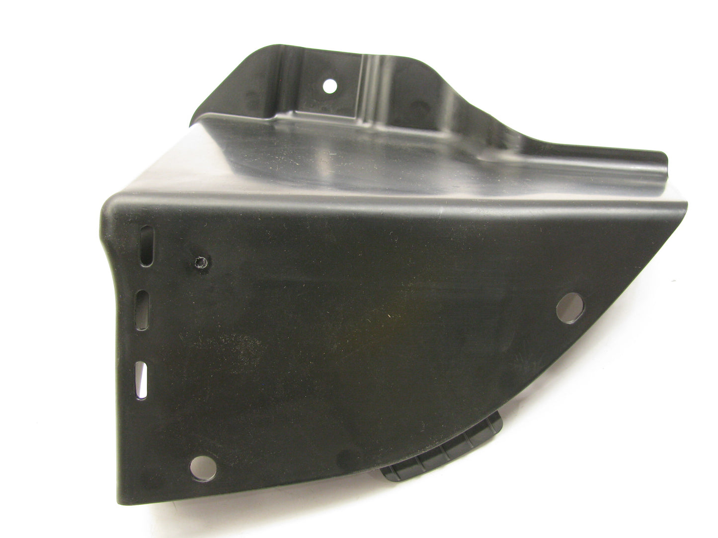Rear Bumper Right Splash Shield Underside Cover For 21-24 Kia Seltos 86678Q5000