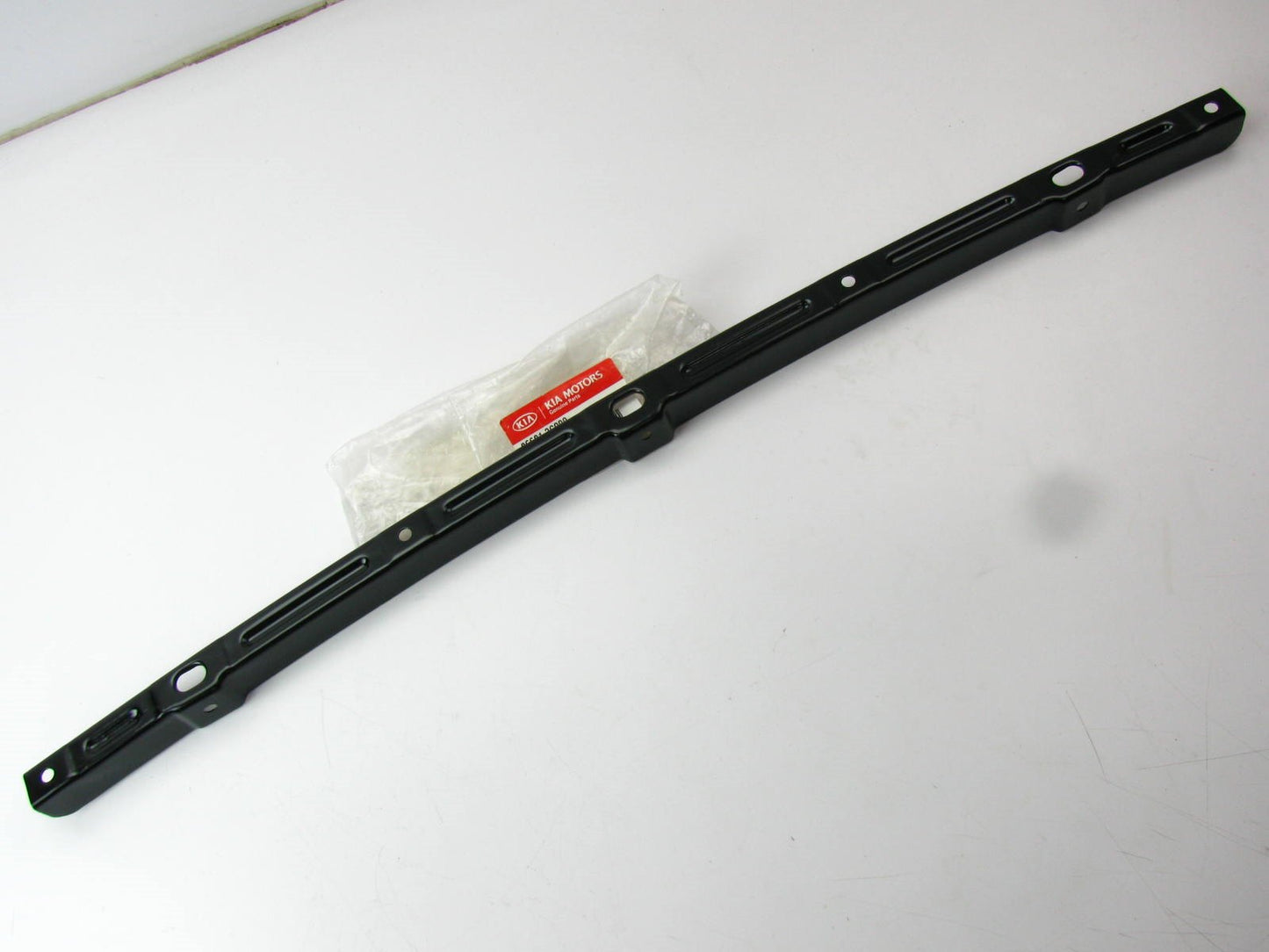New REAR Bumper UPPER Support Mounting Bracket OEM For 2001-06 Optima 866813C000