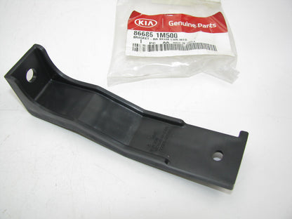 NEW - OEM 866861M500 Rear Bumper Beam Lower Bracket For 2009-2013 Kia Forte