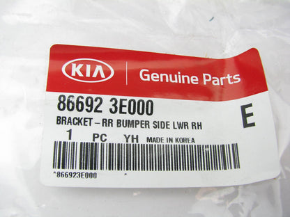 NEW - OEM 866923E000 Rear Lower Right Bumper Cover Bracket For 03-06 Kia Sorento