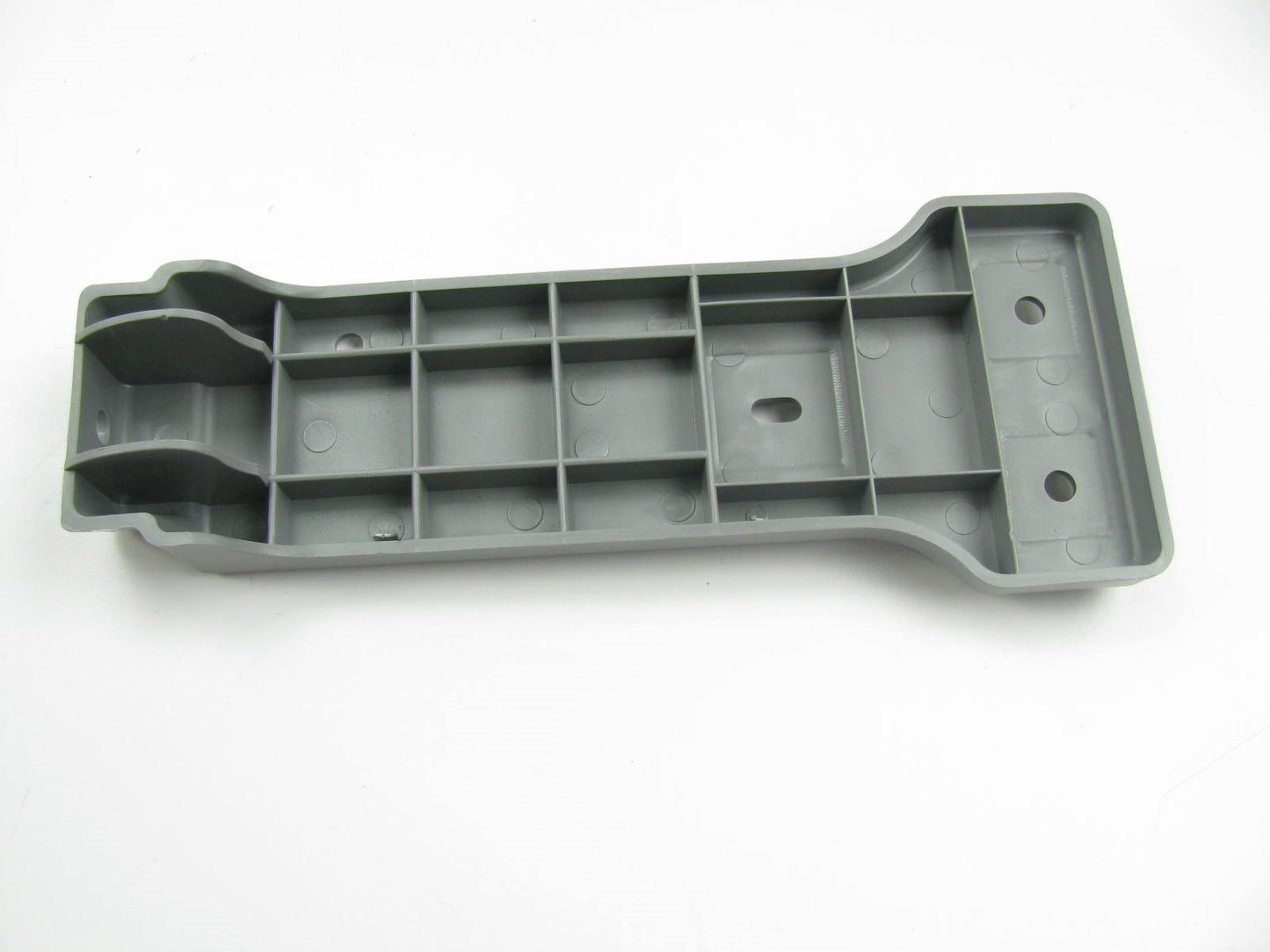 New REAR Bumper Cover Lower Brace Bracket OEM For 2007-09 Kia Sorento 866933E500