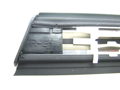New OEM Rear Left Side Roof Rack Moulding Trim For 2006 Kia Sedona
