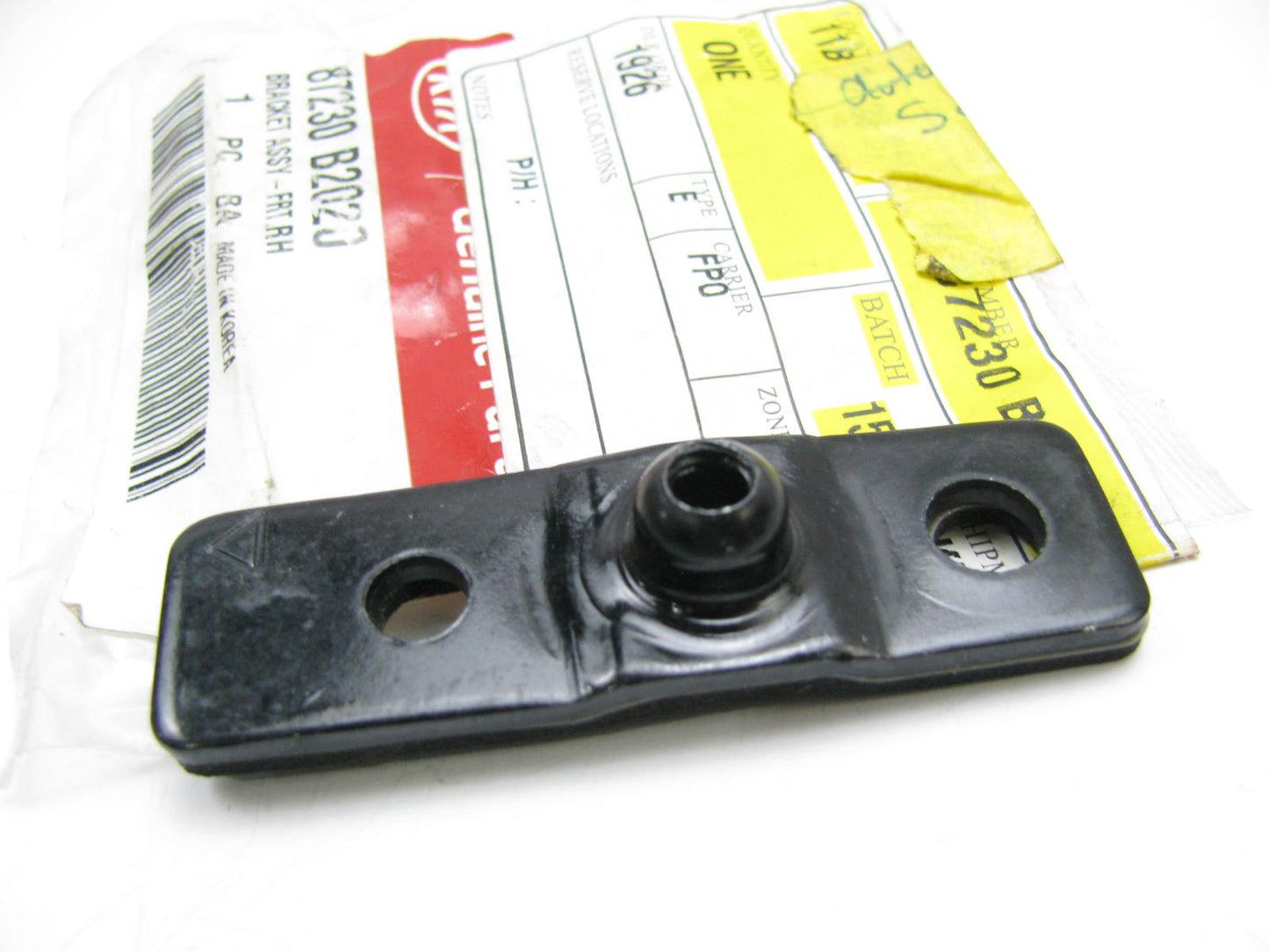 Front Right Passengers Roof Molding Clip Bracket OEM For 14-18 Soul 87230B2020