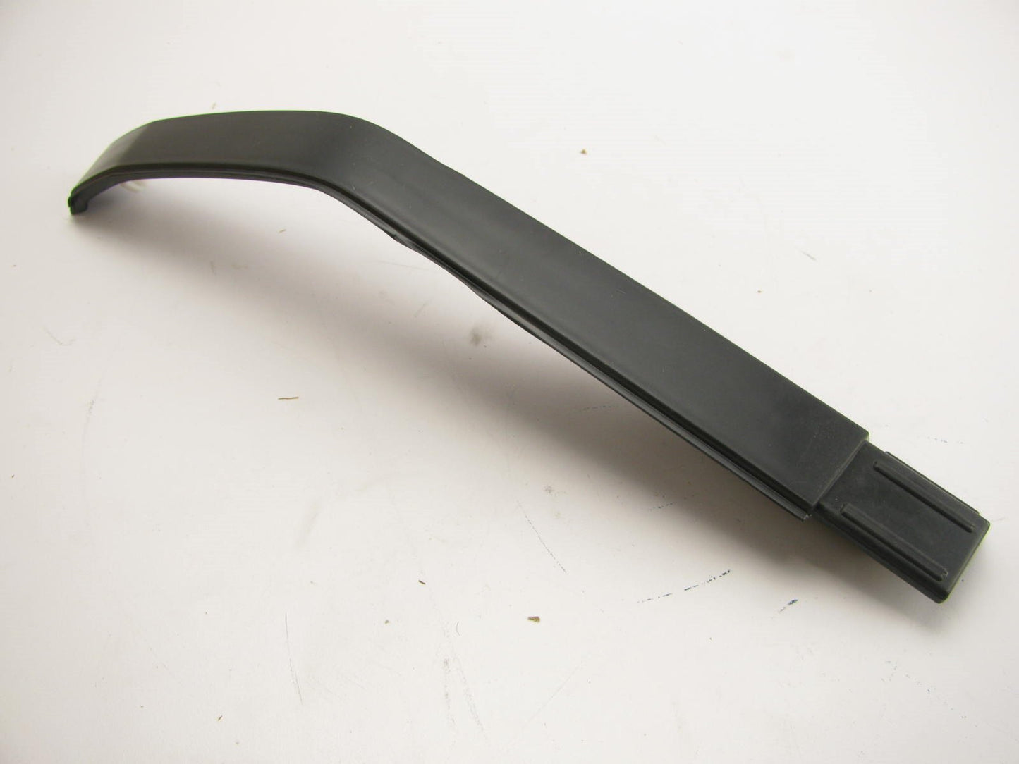 NEW GENUINE Roof Luggage Carrier End Cap Moulding Left Front OEM For 10-13 Soul