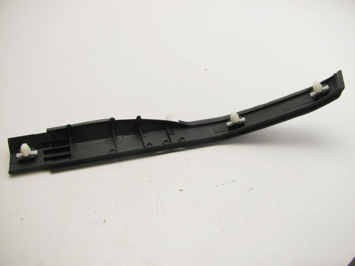NEW GENUINE Roof Luggage Carrier End Cap Moulding Left Front OEM For 10-13 Soul