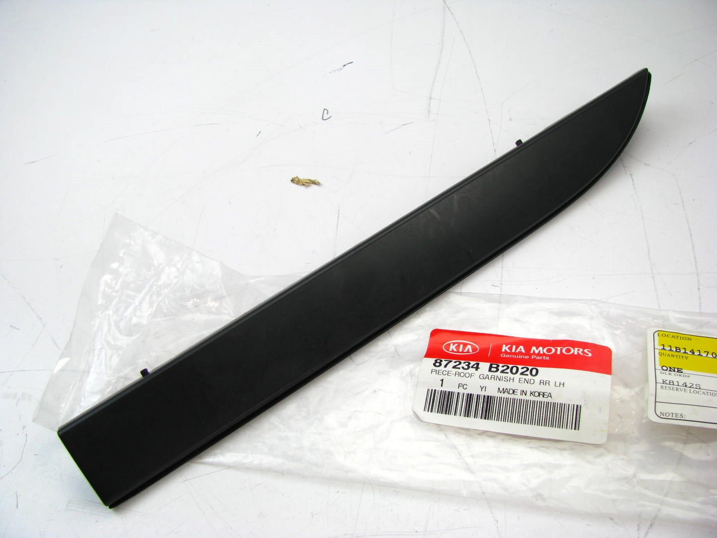 NEW - OEM Rear Left Side Roof Rack End Cover Cap For 2014-18 Kia Soul 87234B2020