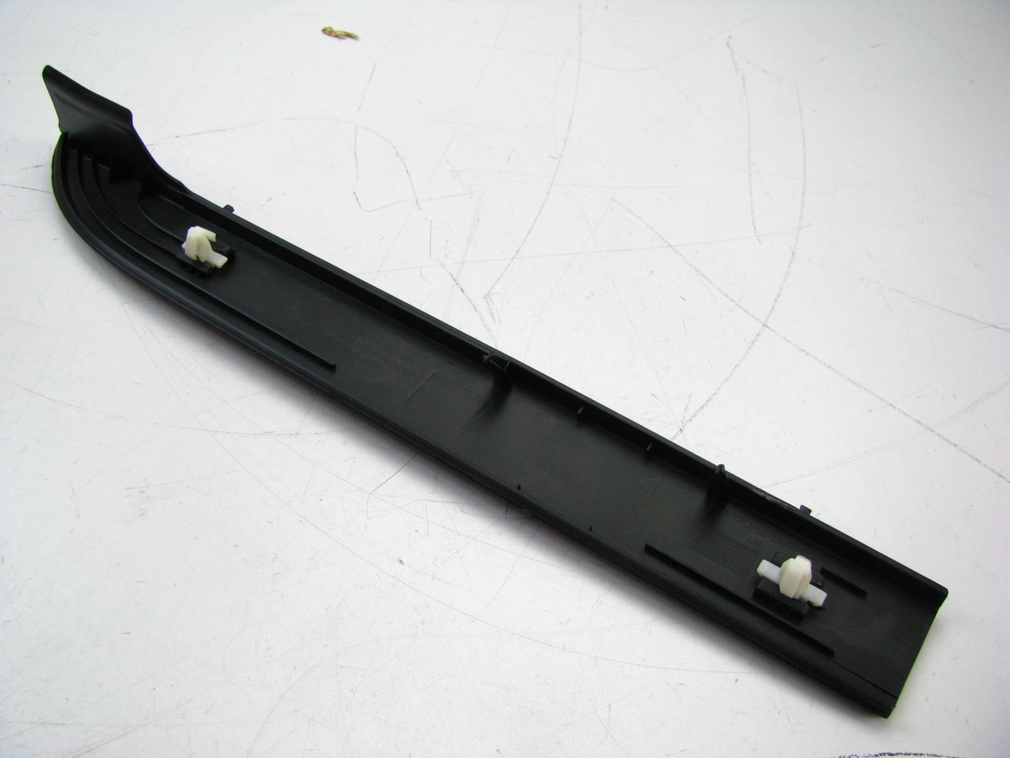 NEW - OEM Rear Left Side Roof Rack End Cover Cap For 2014-18 Kia Soul 87234B2020