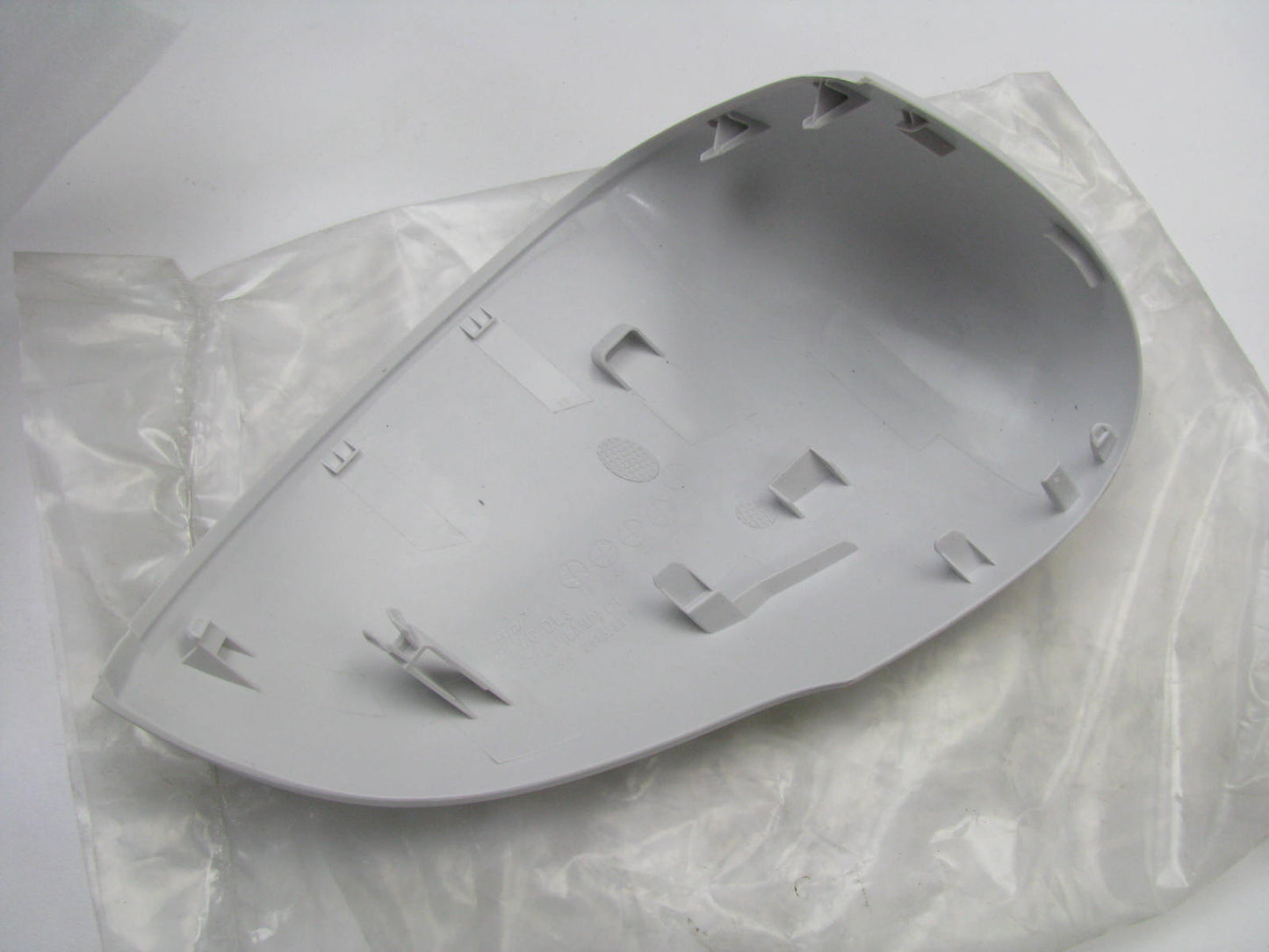 NEW Left Drivers Side Mirror Scalp Cover OEM For 2021-2024 Kia K5  87616L2000