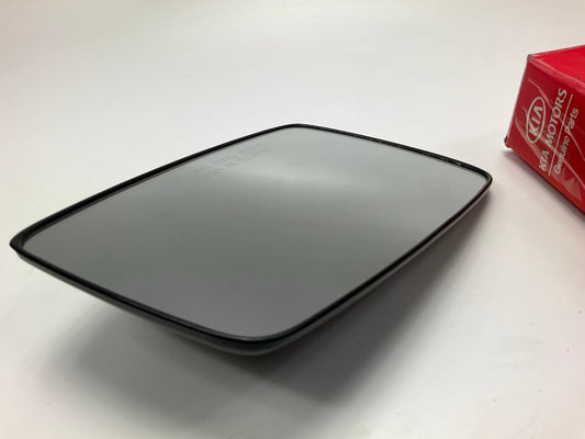 New Genuine RIGHT Passenger Side Heated Mirror Glass ONLY OEM For 04-07 Sportage