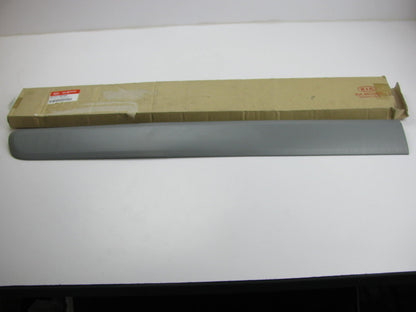 Front Left Drivers Door Molding Strip OEM For 2006-2012 Kia Sedona 877114D100