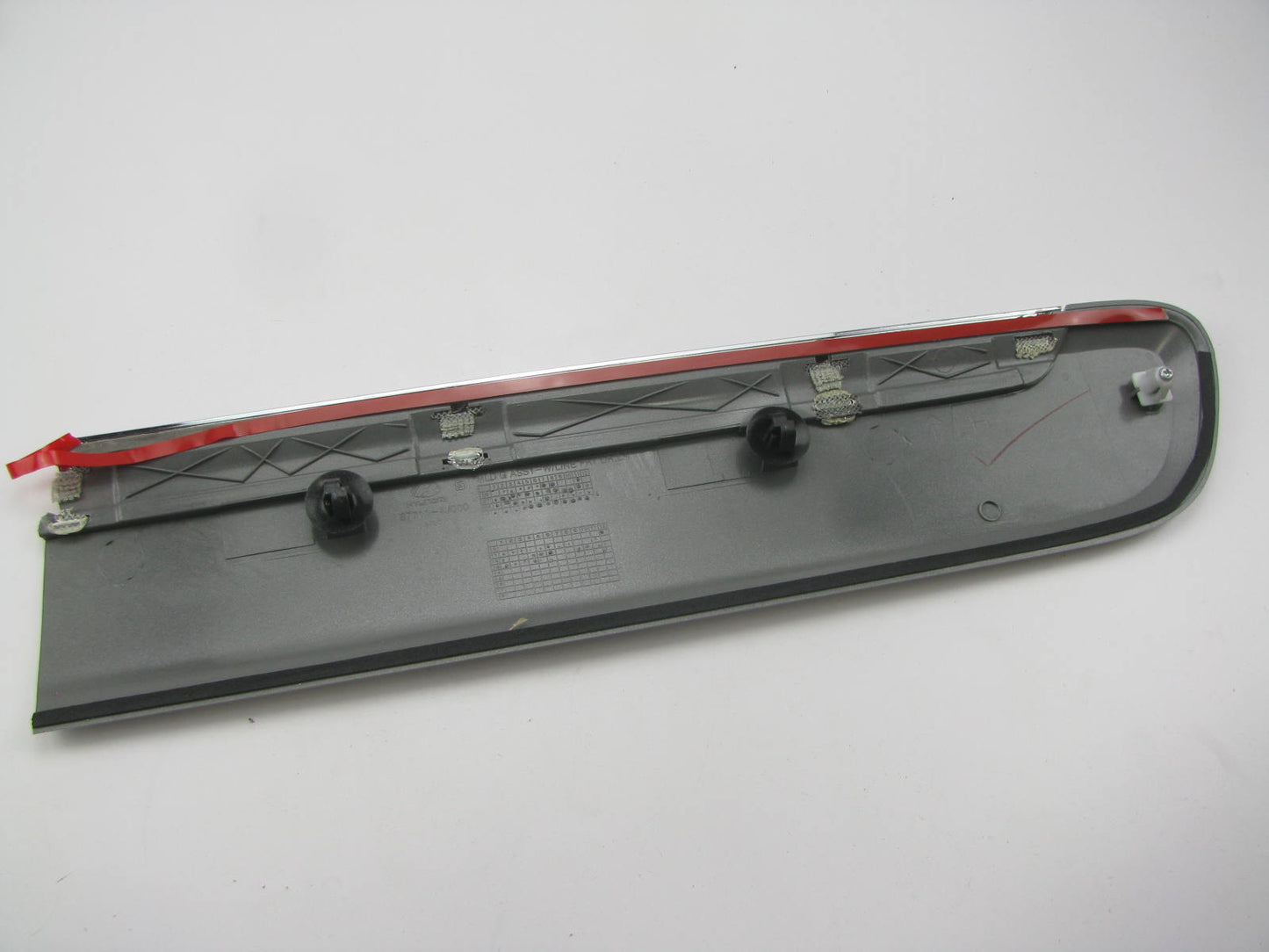NEW REAR RIGHT Sliding Door Body Side Trim W/ Chrome OEM For 2010-14 Kia Sedona