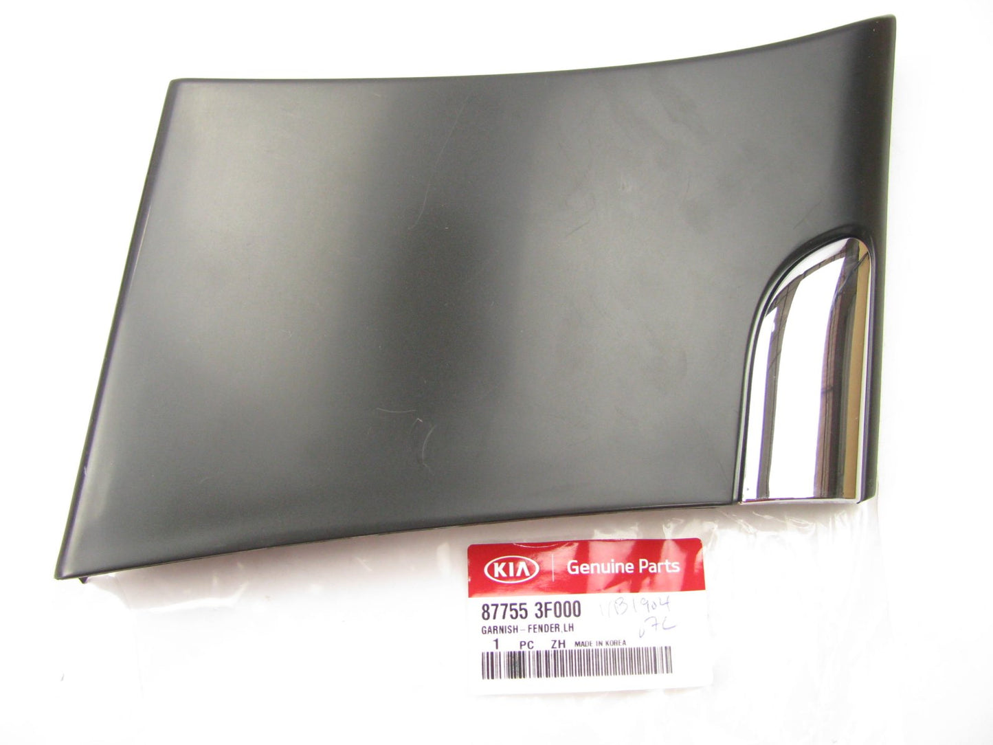 NEW GENUINE Front Left Fender Trim Garnish OEM For 2004-2006 Amanti 877553F000