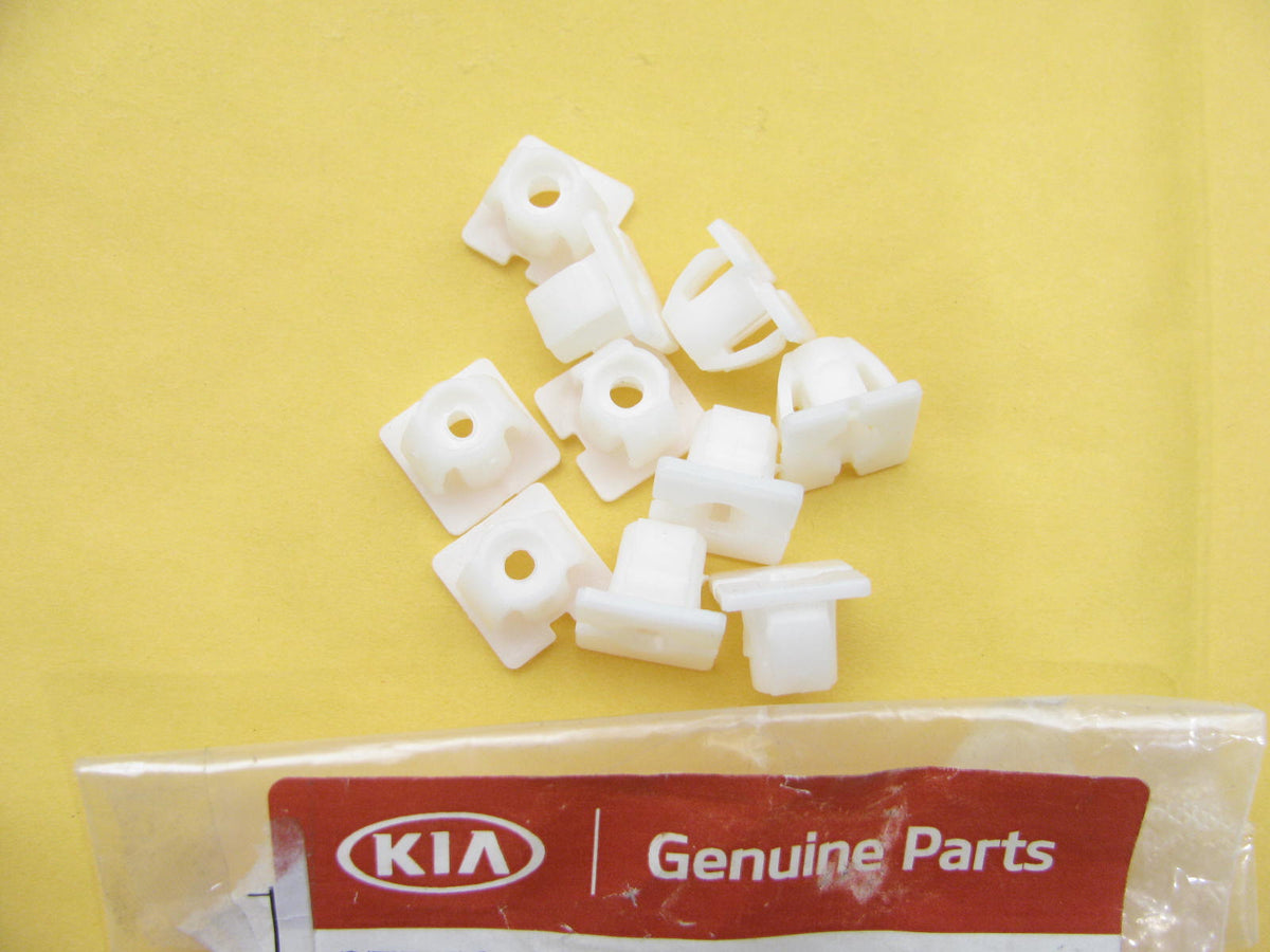 (10) NEW 87758-4H000 Sill Mouding Rocker Panel Clip Retainers OEM For Kia