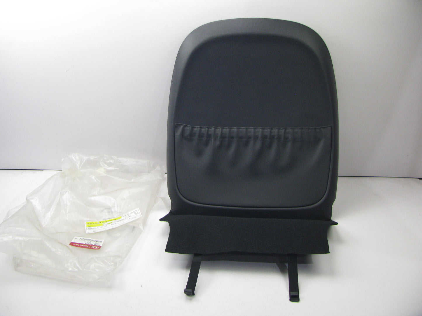 Front Left Drivers Side Seat Seatback Panel OEM For 11-15 Optima 883902T010VA