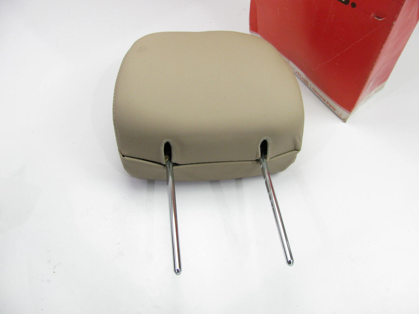 NEW Front Left Seat Headrest Beige Leather OEM For 2006-07 Sorento 887004D080CS2