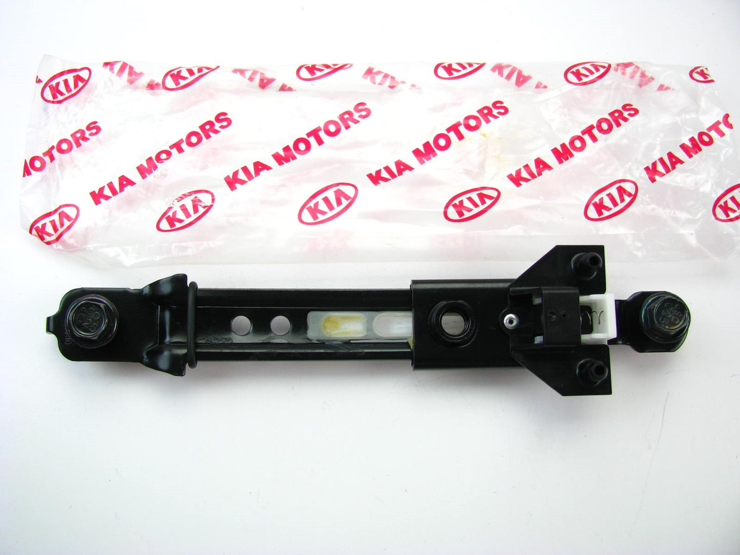 New OEM Front Seat Belt Height Adjuster For 07-10 Kia Rondo 888901D500RU