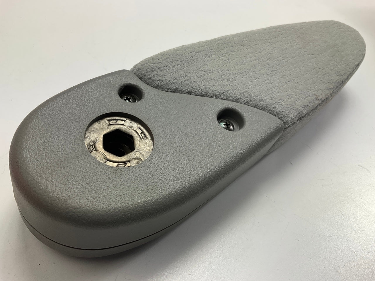 NEW - OEM 889004D030KS4 Passenger Side Arm Rest Gray For 2006-2008 Kia Sedona