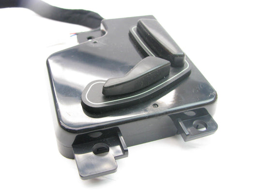 NEW - OEM GENUINE Front Left Power Seat Switch For 2004-06 Kia Amanti 889903F013