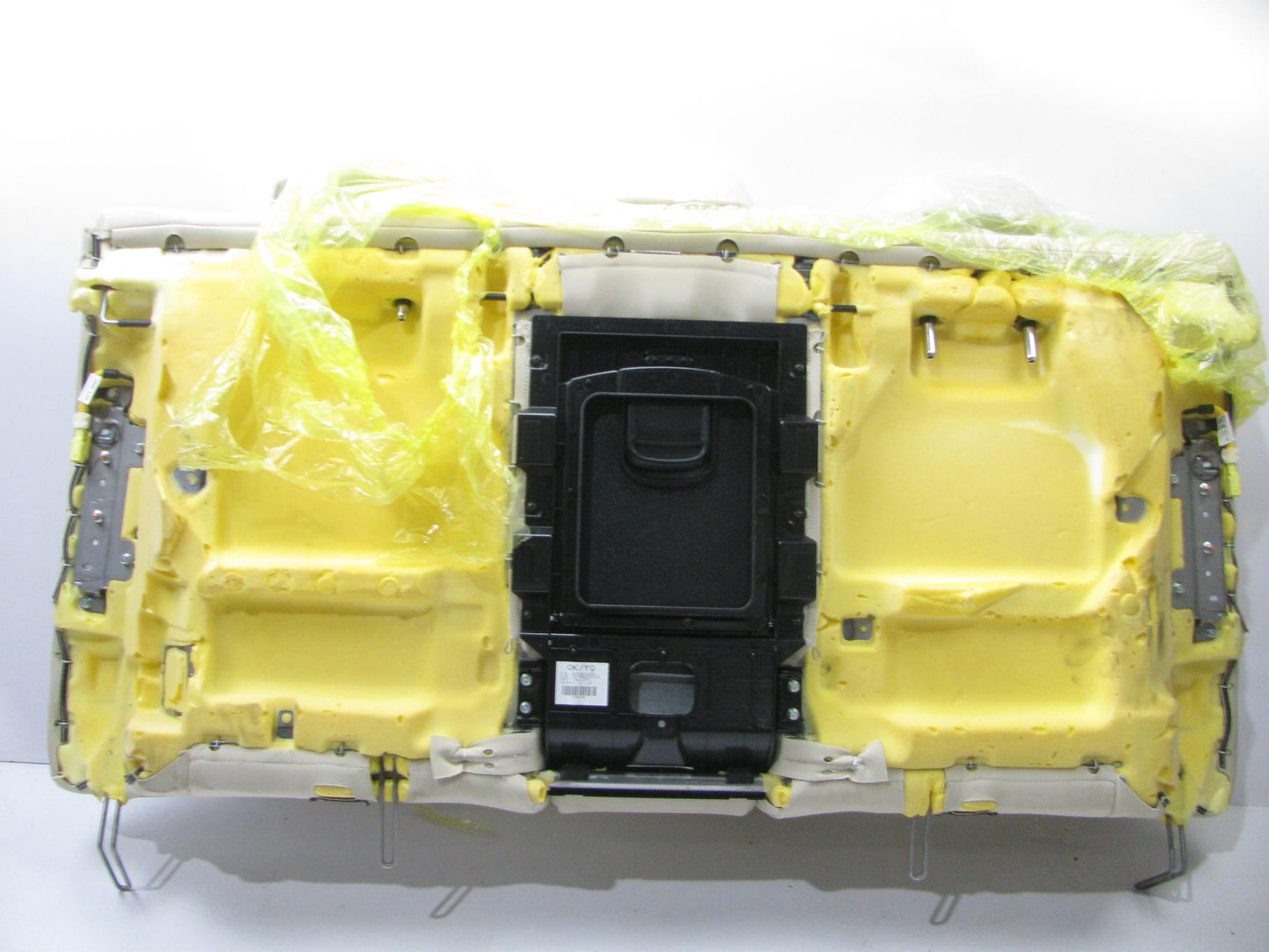 NEW 89300f6020YFB REAR Back Seat W/ Center Console BEIGE OEM For 17-19 Cadenza